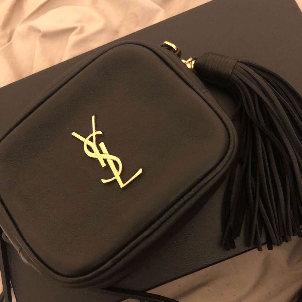 Yves Saint Laurent Blogger Bag(SOLD)
